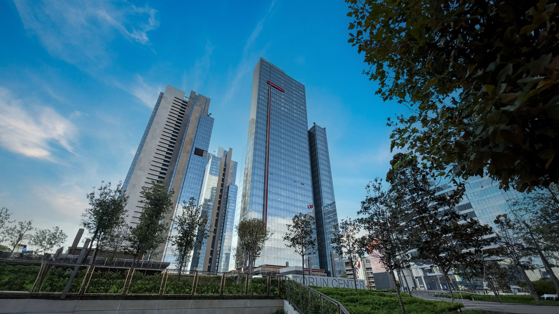 Mecidiyeköy Embassy Suites by Hilton